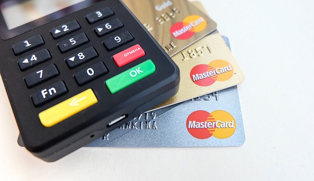 Cómo solicitar el reverso de un pago con tarjeta de débito
